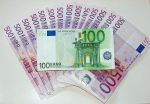 TROPPI SOLDI SUI CONTI CORRENTI TROPPI SOLDI SUI CONTI CORRENTI