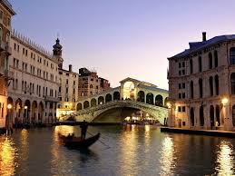 VENEZIA CON GONDOLA - DISCOVER WORLD